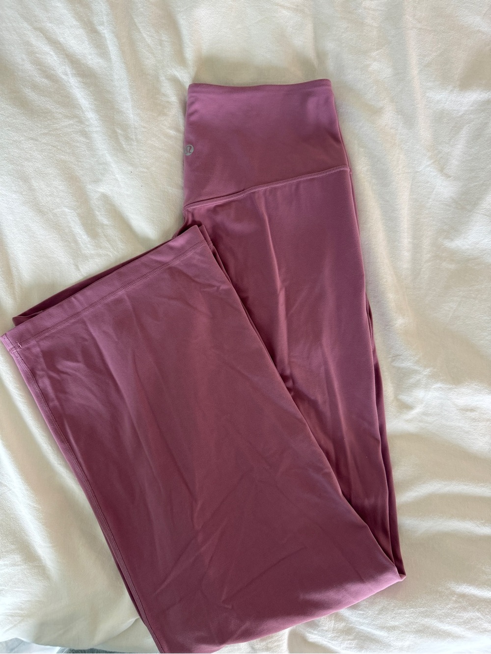 Lululemon Wide Leg Pants Size 8 - dusty pink